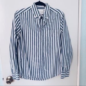 American Eagle Men’s Button Down Shirt